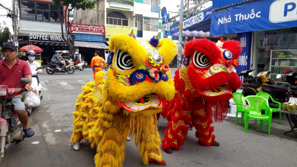 cho-thue-lan-su-rong-khai-truong-ha-noi