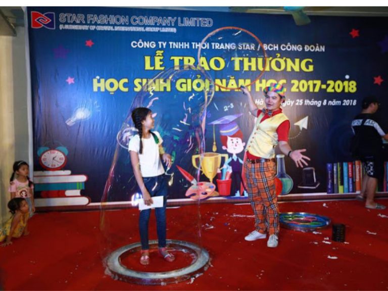 Dịch vụ cho thuê chú hề bóng xà phòng khổng lồ Hà Nội – liệu có làm tốt mong muốn của ba mẹ vào ngày sinh nhật bé? Dịch vụ cho thuê chú hề bóng xà phòng khổng lồ Hà Nội – liệu có làm tốt mong muốn của ba mẹ vào ngày sinh nhật bé?